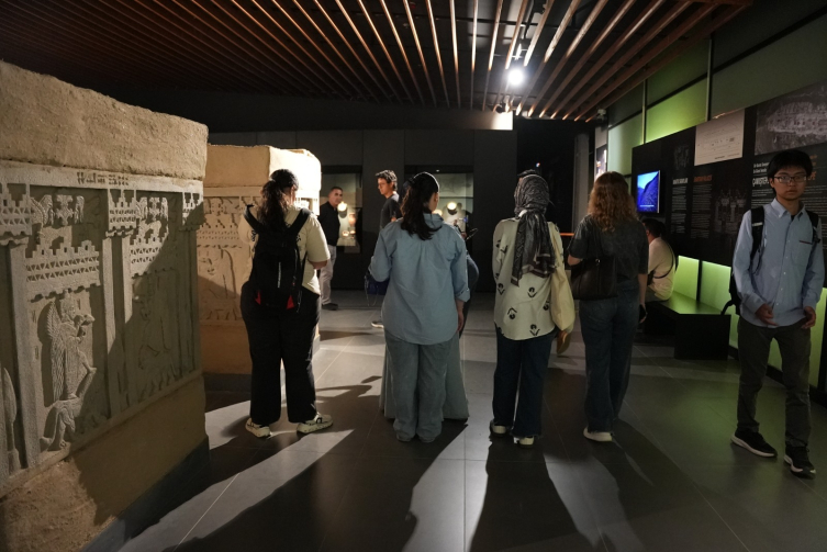 Kültürel Yol Festivali'nin yoğunluğu Van: 4 -aylık ciro bir hafta içinde elde edildi