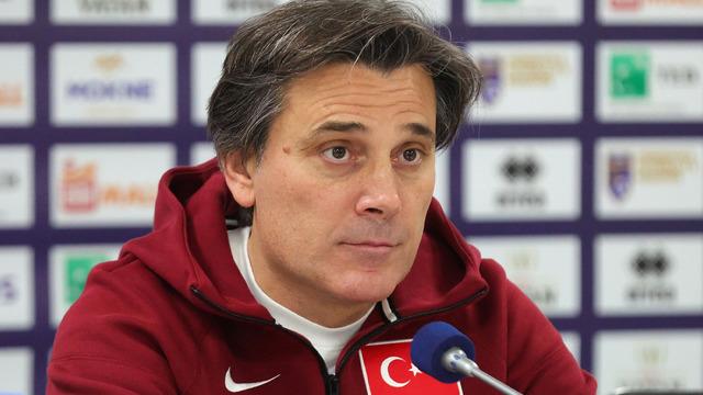 TFF'den Montella'ya Yeni Hamleler: Milli Takım'da 9 Numarada Değişiklik ve Mentör Desteği