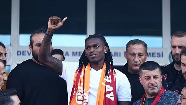 Galatasaray açıkladı! Rafael Leao'nun bonservis ücreti ve maaşı belli oldu